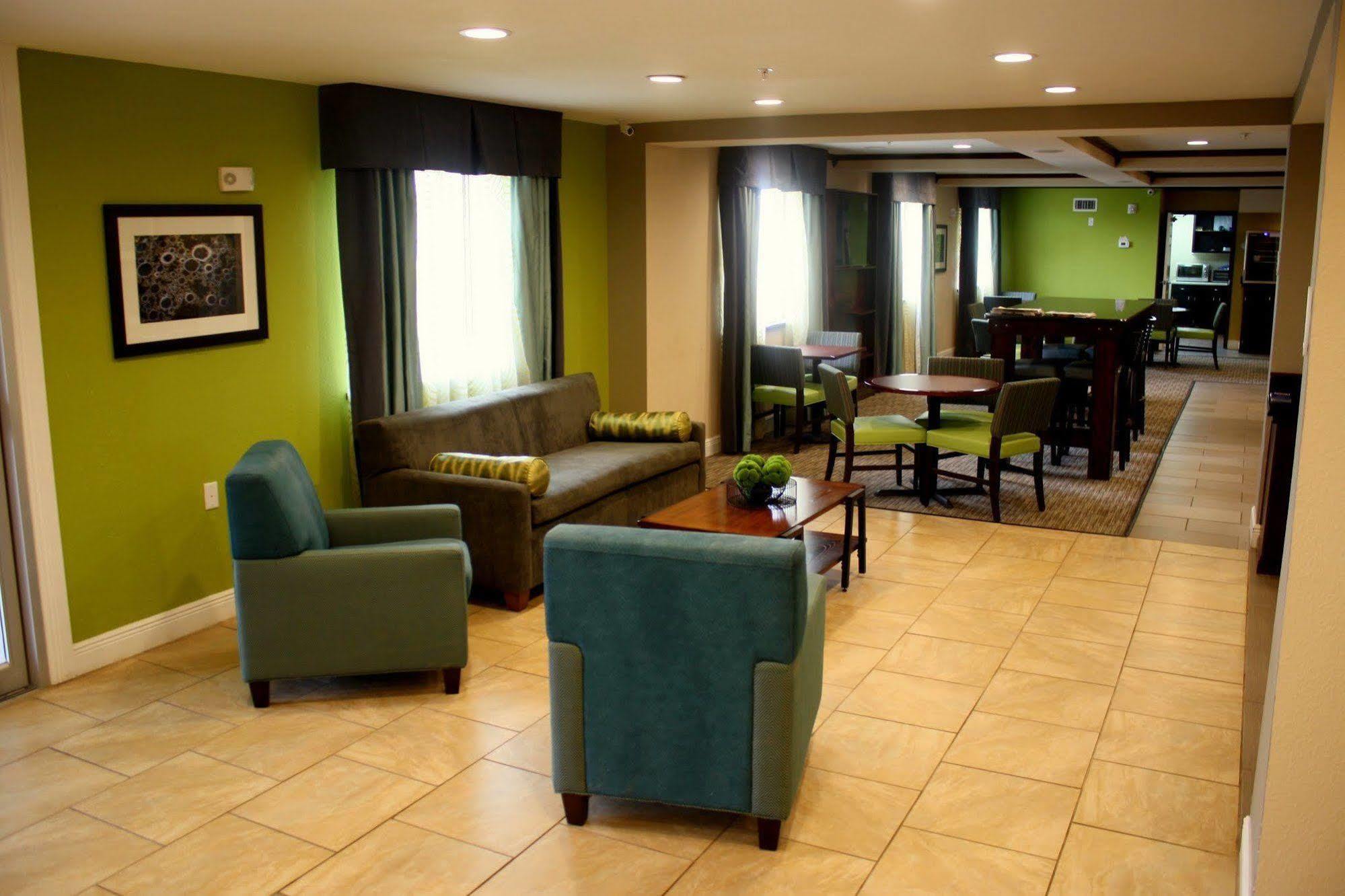 Hotel Baymont By Wyndham Midland Center Esterno foto
