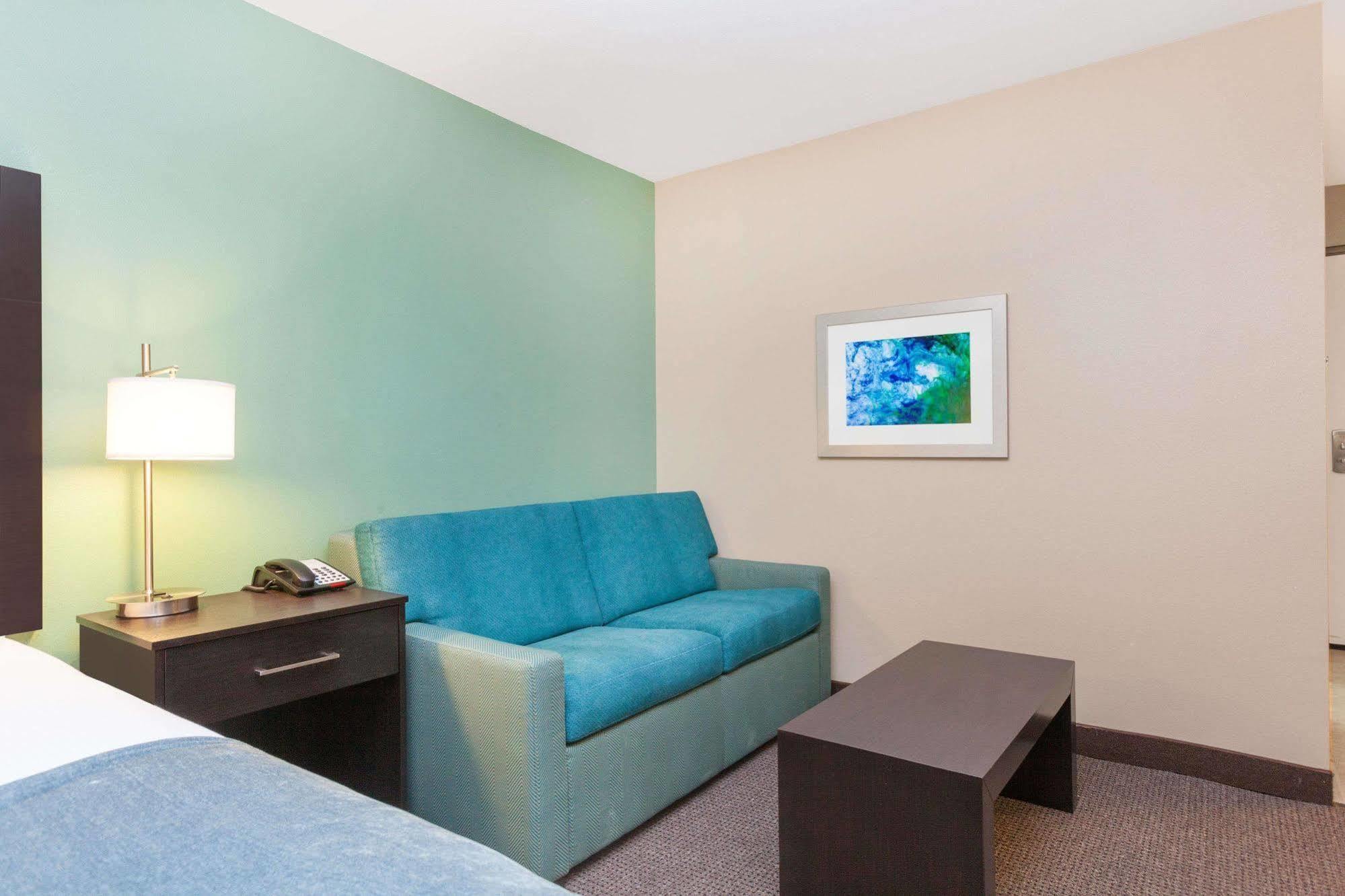 Hotel Baymont By Wyndham Midland Center Esterno foto